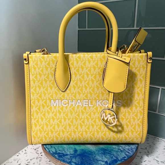 Michael Kors Handbags - Michael Kors Mirella Small Shopper
Top Zip Tote Crossbody Jasmine
Yellow NEW